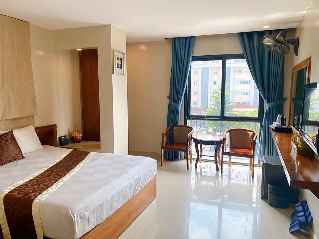 Hanoi B Hotel & Travel - 5 Mins Hoan Kiem Lake Экстерьер фото