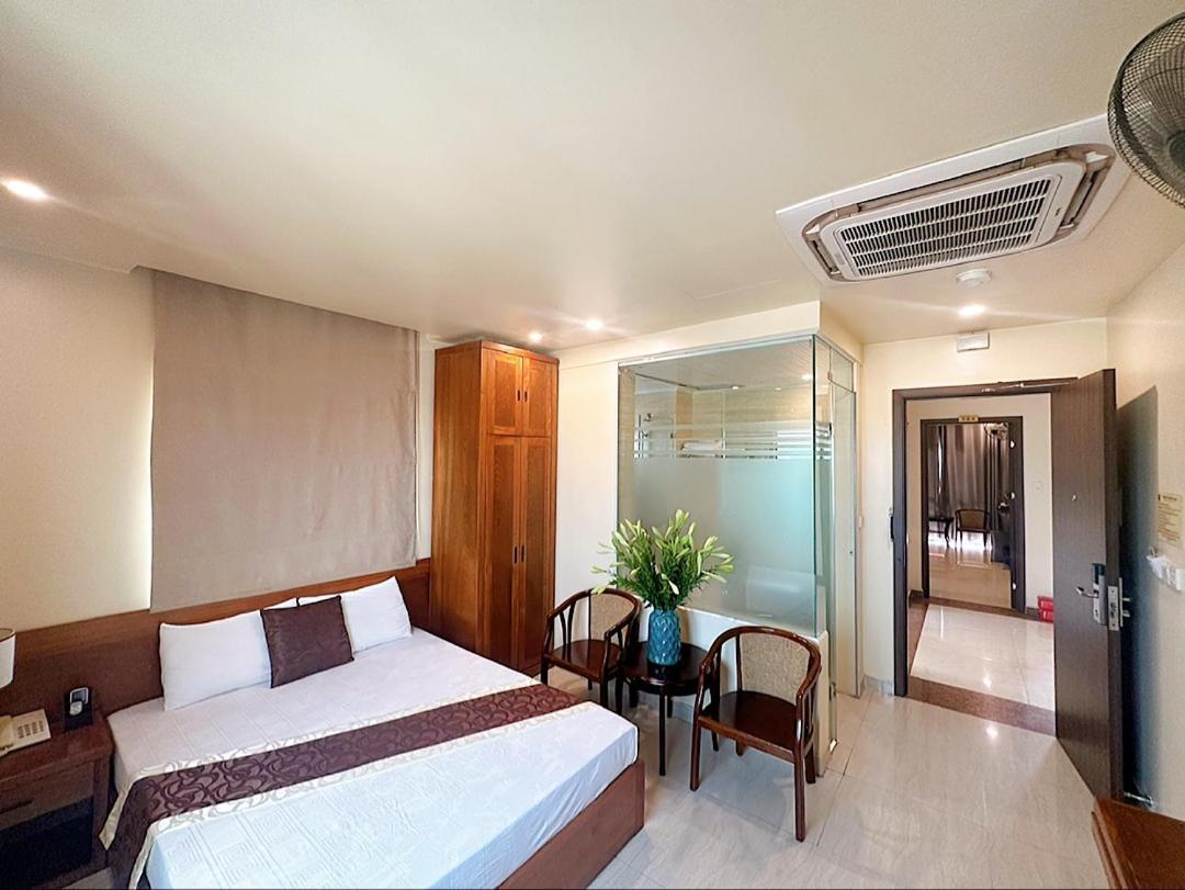 Hanoi B Hotel & Travel - 5 Mins Hoan Kiem Lake Экстерьер фото