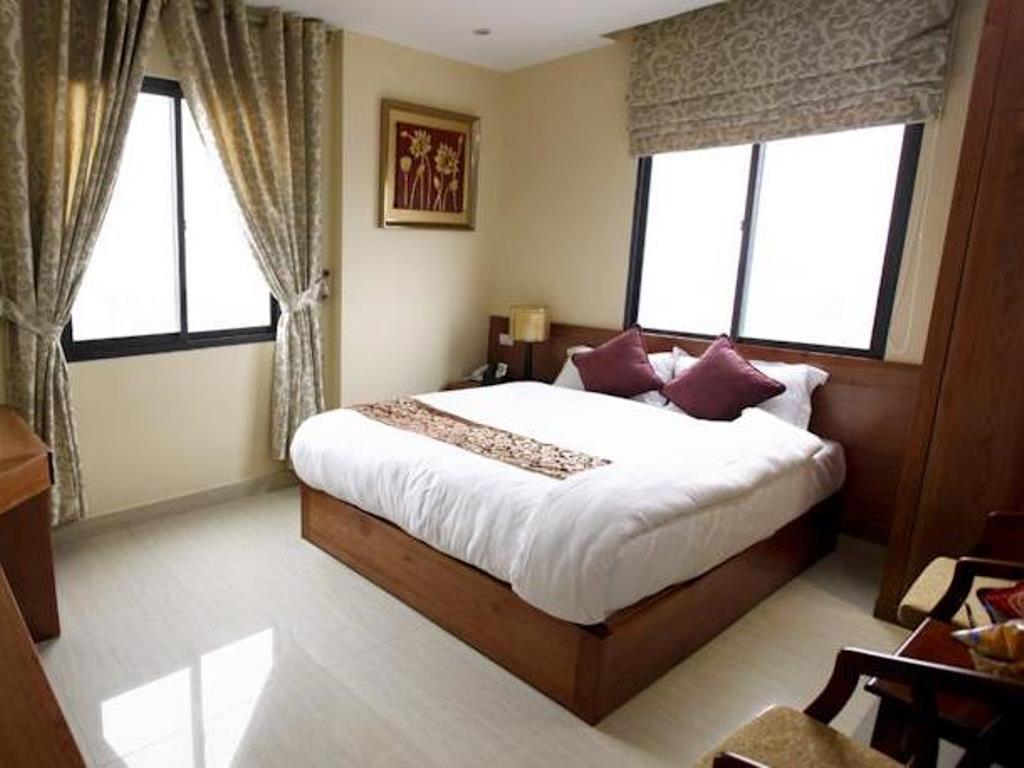Hanoi B Hotel & Travel - 5 Mins Hoan Kiem Lake Экстерьер фото